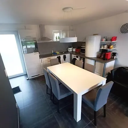 Nyaraló Le Havre Du Circuit / Triplex Avec Sauna